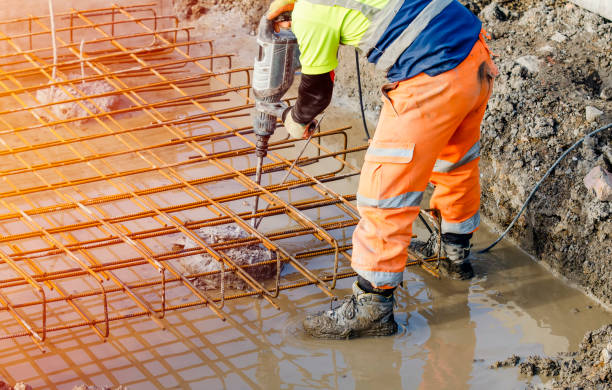 Best Best Concrete Contractor  in Lake Shastina, CA
